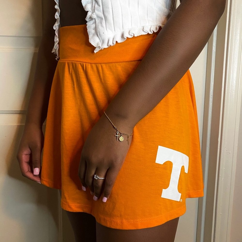 UT Skirt